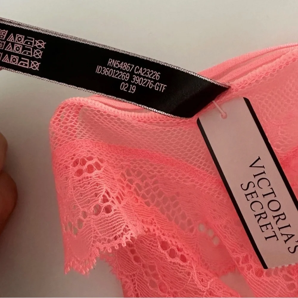 Victoria’s Secret Very Sexy Thong Panty
